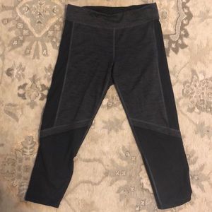 Champion fitness/yoga Capri pants